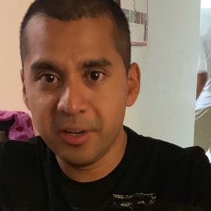 Meet your Posher, Juan